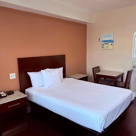 Travelodge By Wyndham Harbor City Los Angeles Exterior foto